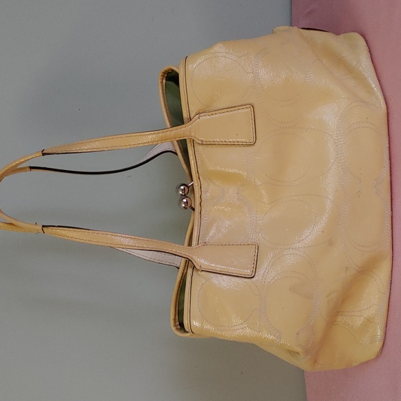 Coach Bag - Picture 4 of 10